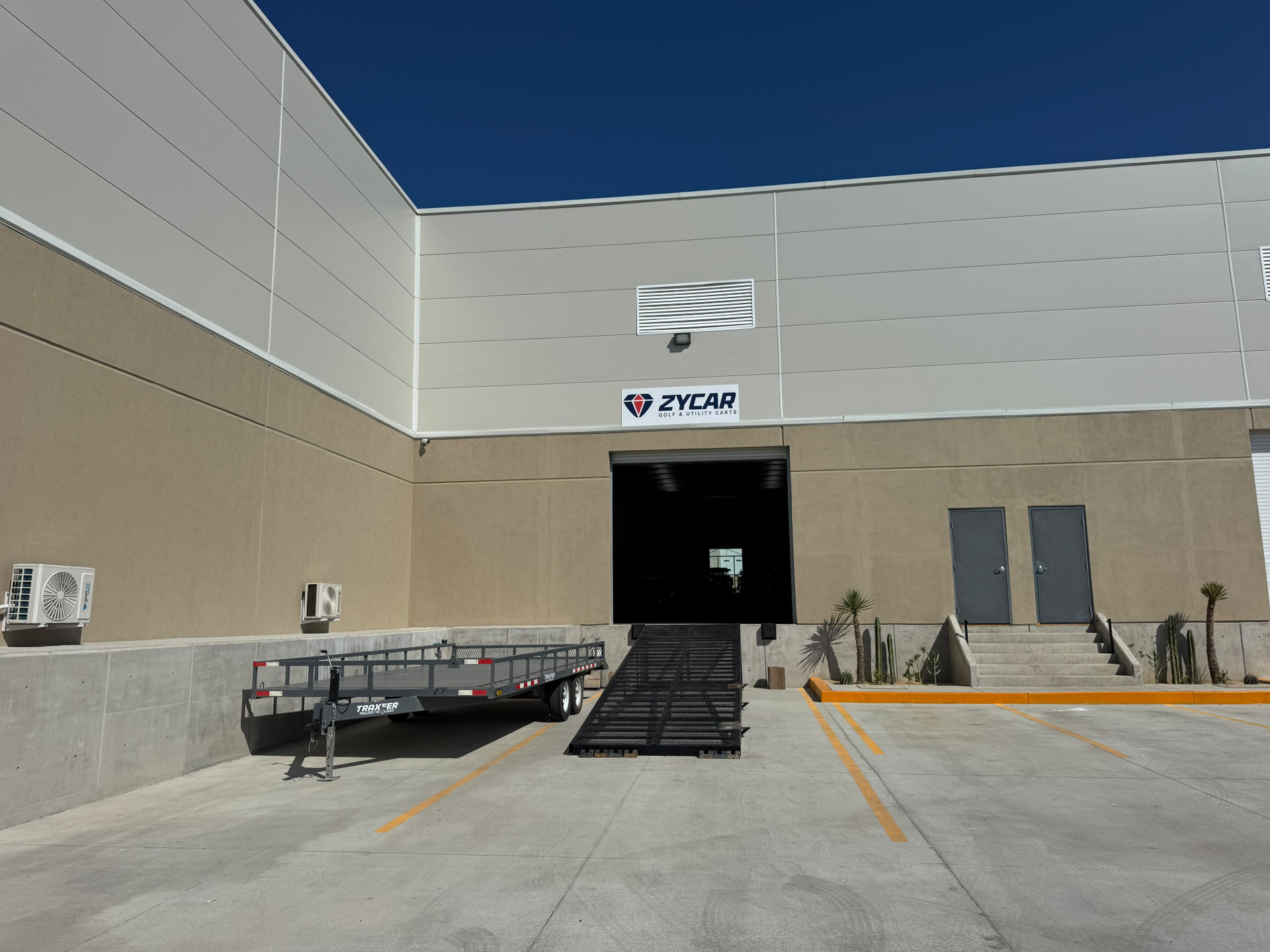 Zycar Baja service workshop exterior in Los Cabos