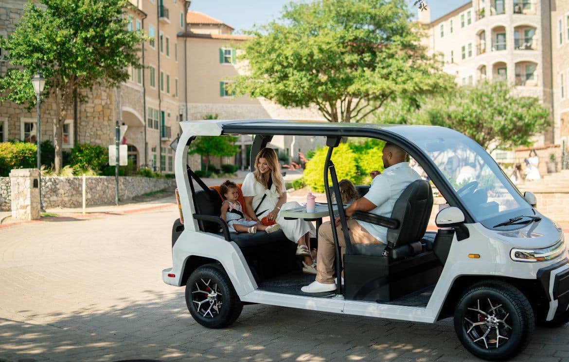 5-6-seater golf cart view 4